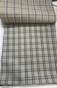 Tissu en coton teint en fil de qualité supérieure, durable, doux et respirant, idéal pour les chemises, les robes et les applications textiles de maison - Product Image 4