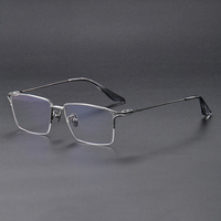 81003 Lunettes carrées unisexes légères et tendance en titane pur IP sculpté style rétro japonais, monture dorée, verres solides pour adultes