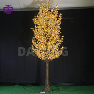 Guirlande lumineuse LED imperméable en forme de feuille d'érable pour l'extérieur, décor paysager féérique pour campus et jardins, en vente - Product Image 3