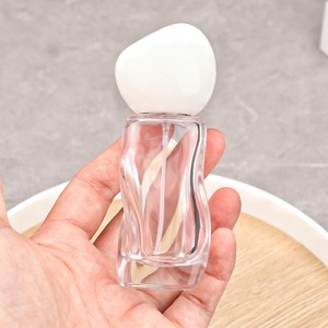 30ml Screw Mouth Glass Perfume <b>Spray</b> <b>Bottle</b> Portable Press Style <b>Empty</b> Perfume Subpackage <b>Bottle</b> In Stock - Product Image 3