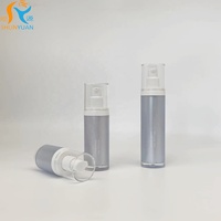 Botella de Vacío Acrílica de Pared Gruesa Azul Grisácea de 15/30/50 ml con Tapa Corona y Serigrafía para Loción, Mascarilla Facial, Sérum para el Cuidado de la Piel