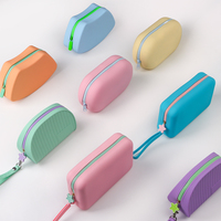 Nouvelle Trousse de Maquillage Rose en Silicone Souple Tendance pour Femme – Sac de Rangement Décontracté Réutilisable – Ensemble de Sacs Pochette