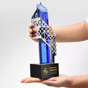 Trophée en cristal personnalisé créatif atmosphère de haute qualité science et technologie sens de l'ingénierie du bâtiment trophée en métal prix - Product Image 4