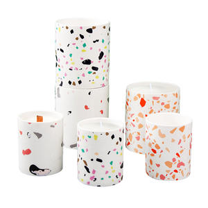 Bougies en céramique terrazzo cylindriques mates givrées parfumées pour la décoration de la maison, fabrication sur mesure, impression numérique - Product Image 1