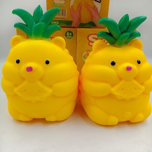 ลูกบอลบีบสับปะรดเนื้อนุ่ม ของเล่นบีบสับปะรดสีเหลืองนุ่ม ใช้เพื่อบรรเทาความวิตกกังวล - Product Image 3