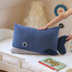 YIRUIO Federa Decorativa per Cuscino in 100% Poliestere con Motivo Jacquard a Squalo Cartoonesco, Decorazione Domestica Preferita dai <span class=keywords><strong>Bambini</strong></span> DEF - Product Image 1