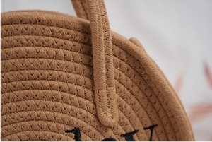 Sac fourre-tout rond en paille tressée avec broderie de lettres, doublure en coton, grande capacité, sac à bandoulière portable pour la plage, les voyages et l'usage quotidien - Product Image 6