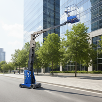 Chariot élévateur à mât vertical avec flèche intégrée, conception robuste, fonctionnement flexible pour le travail
