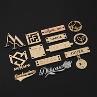 Vente en Gros Personnalisable Étiquettes Métalliques de Marque pour Vêtements, Logos et Plaques Décoratives en Métal pour Sacs