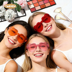 Kacamata Pesta Tanpa Bingkai Bentuk Hati YACHEN Grosir Fashion, Kacamata Transparan Warna Permen untuk Wanita - Product Image 6
