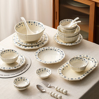 Vaisselle en céramique de style américain vintage à pois bleus et fleurs de cerisier, fraîche, simple et esthétique, bols à riz et assiettes pour la maison