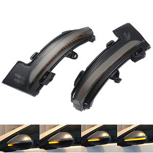 ไฟเลี้ยวแบบไดนามิก LED สำหรับ ADT Octavia Mk3 A7 5E  ติดตั้งที่กระจกมองข้าง  แบบไล่ระดับแสง แทนไฟเลี้ยวแบบเดิม - Product Image 1