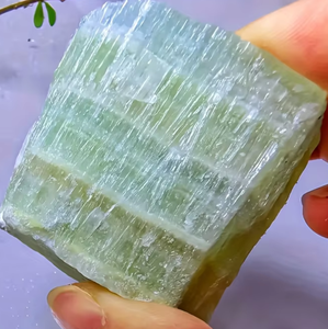 Vente en gros de morceaux de cristal de guérison naturels, Calcite bleue verte des Caraïbes, pierre brute, Calcite Seafoam, spécimen minéral - Product Image 2