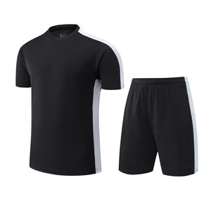 2026 Bestverkochte voetbaltrainingspakken zomer sportkleding voetbalteam uniform sneldrogend ademend 100% polyester - Product Image 4
