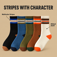 Chaussettes de sport côtelées multicolores à rayures, personnalisables avec logo, pour le fitness quotidien et les tenues décontractées – Vente en gros