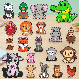 Appliques en plastique personnalisées 2D 3D en forme d'animaux, décorations amusantes unisexes pour enfants, pour sacs, chaussures, chapeaux, fabriquées en usine au Vietnam - Product Image 3