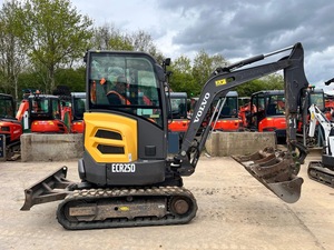 Excavadora de cadenas Volvo ECR25D, equipo de movimiento de tierras, excavadora de 2.5 toneladas, excavadora original usada, excavadoras Volvo en venta - Product Image 5