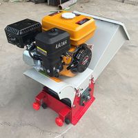 Petite machine de traitement d'aliments pour animaux de ferme diesel essence/machine de coupe-paille de foin d'herbe d'alimentation d'animaux de ferme