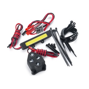 Kit complet <span class=keywords><strong>de</strong></span> barre lumineuse LED avant et arrière pour 1/8 Sledge 4WD Monster Truck Car Decorative Lamp Upgrade Spare Parts - Product Image 2