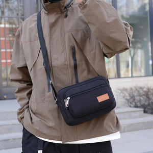 Vente en gros à bas prix Sac messager simple et de grande capacité pour hommes à usage quotidien Sac à bandoulière léger et portable - Product Image 6