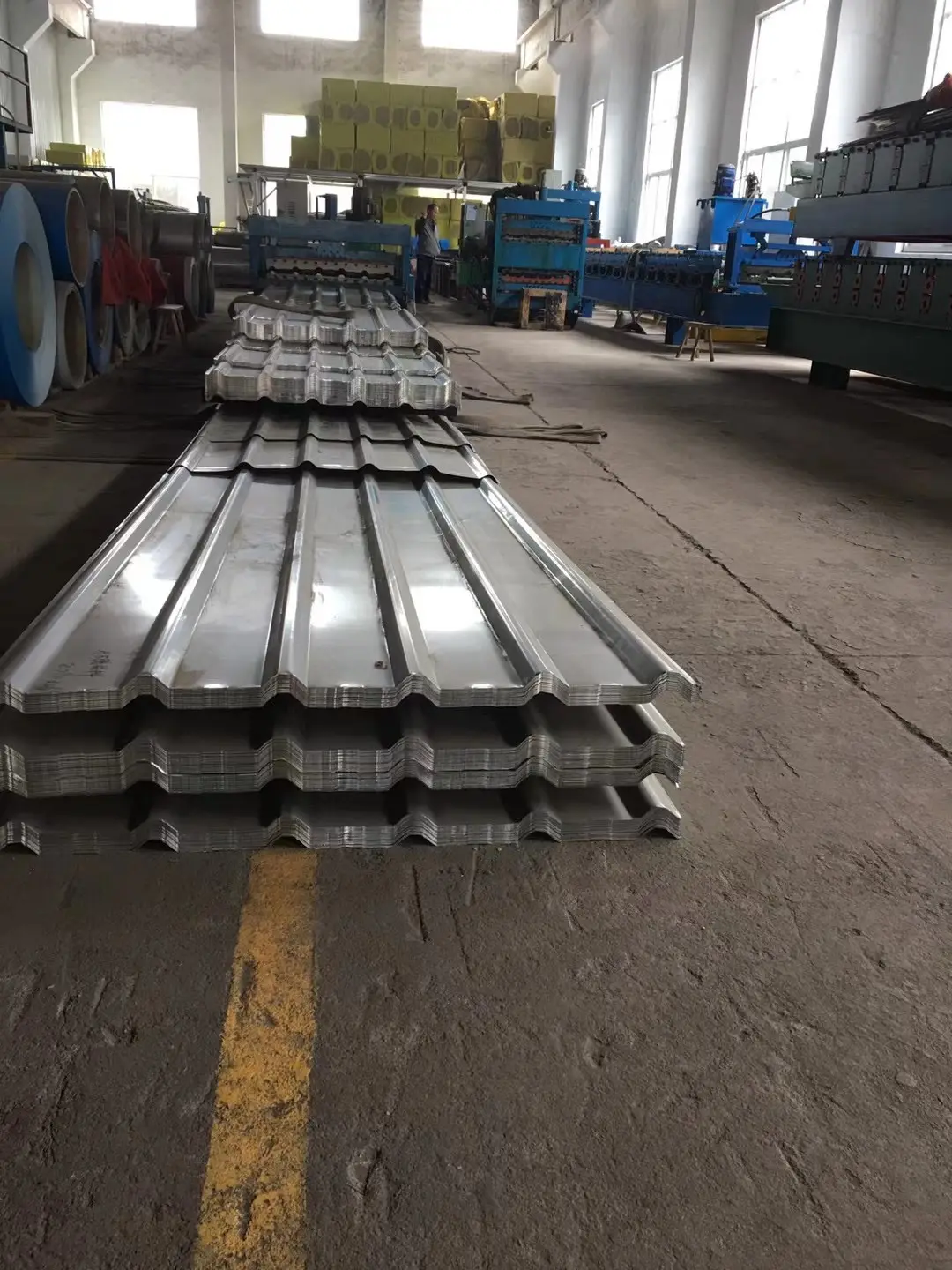 Color Prepainted Galvanized Steel Coil PPGI Metal Roofing Sheet Building Materials