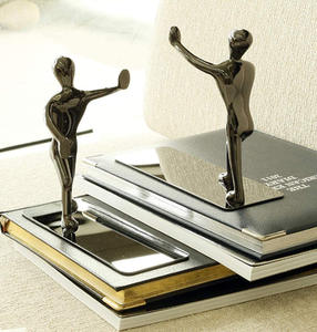 Porte-livres en acier inoxydable noir vertical de style Art déco en forme humaine, robuste, pour bureau, organisateur de livres créatif, décoration de livres - Product Image 2