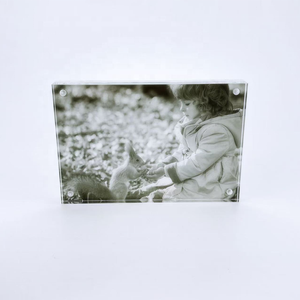 4X6 Heldere Dubbelzijdige Acryl Foto Blok <span class=keywords><strong>Frame</strong></span> Met Magnetische Acryl Fotolijst Voor Tafelblad Display - Product Image 5