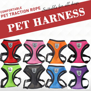 Harnais pour chien PetSmart rouge réglable et respirant pour chiens de petite, moyenne et grande taille avec boucle de sécurité à dégagement rapide, style sport tendance - Product Image 3