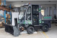 Déneigeuse et souffleuse à moteur essence YG avec cabine entièrement fermée, commande PLC, 890 kg, Henan