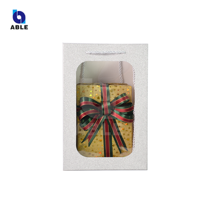 أكياس تغليف هدايا شفافة بتصميم عيون القطط من ورق PP المقوى، مطلية بمادة مائية فاخرة، مصنوعة من مواد معاد تدويرها للأحذية والملابس - Product Image 3