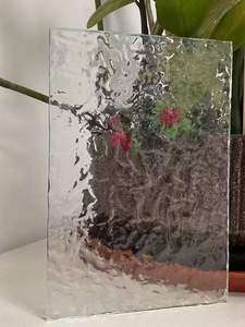 Verre de construction à motifs trempé clair classique de vente d'usine pour le salon extérieur pour une application de verre thermofusible à usage <span class=keywords><strong>solaire</strong></span> - Product Image 4