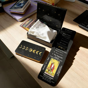 Колода карт Таро/Оракул с золотым тиснением, высококачественная, на заказ, на бумаге, с бархатным мешочком и магнитной коробкой, по цене производителя - Product Image 2