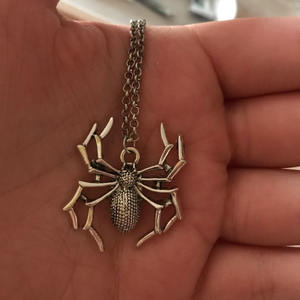 Collier Hip Hop pour homme en gros, collier punk tendance, chaîne argentée tendance, collier Spiderman pour mon fils, ma fille - Product Image 6