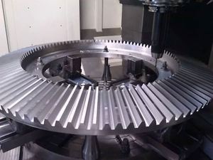 Engranaje cónico de gran diámetro de aleación de acero 17CrNiMo6 mecanizado CNC no estándar personalizado - Product Image 5