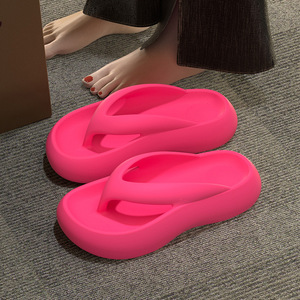 Tongs de plage d'été à semelle épaisse pour femmes, nouvelle mode 2026, antidérapantes, en EVA, avec semelle et tige rehaussantes - Product Image 3