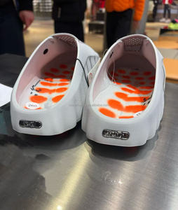 รองเท้าแตะนวดซับแรงกระแทกพื้นหนา รุ่นฮิตขายดี Mind 001 ระบายอากาศได้ดี กันลื่น น้ำหนักเบา เหมาะสำหรับเล่นกีฬา - Product Image 2