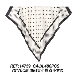 Pañuelo Cuadrado Pequeño 70x70Cm 38G con Puntos para Mujer, Accesorio de Moda - Product Image 3