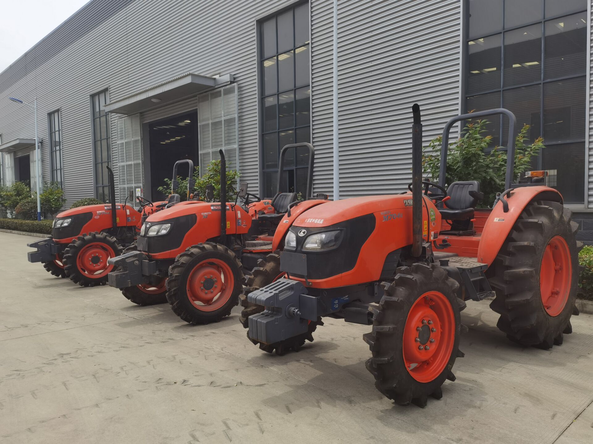 m704k久保田二手农用拖拉机价格 - buy used farm tractor,kubota