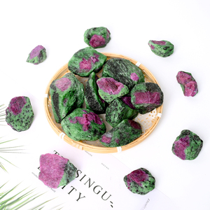 หินคริสตัลธรรมชาติแบบขายส่ง หินรูบี้โซไซต์ดิบ สำหรับตกแต่งและใช้เป็นหินบำบัด - Product Image 3