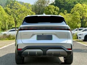 Geely Galaxy M9 Édition Pilote PHEV 2025, 210 km, 4x4, 6 places, SUV <span class=keywords><strong>d</strong></span>'<span class=keywords><strong>occasion</strong></span> à énergie nouvelle pour l'exportation à l'étranger - Product Image 3