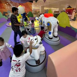 Équipement de jeu intérieur pour enfants : Expérience de jeu de rôle d'alimentation de vache pour les centres de jeux à domicile ou les parcs d'attractions des centres commerciaux - Product Image 4