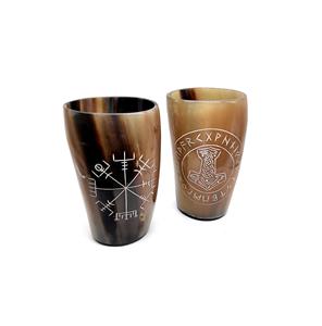 Verre en forme de corne au design unique |   Verre à boire en corne de buffle naturelle, vaisselle rustique artisanale et articles de bar haut de gamme disponibles à la vente - Product Image 6