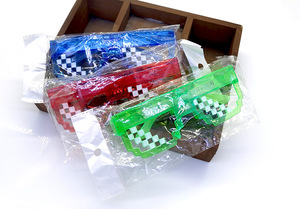Lunettes LED de fête, mosaïque de pixels, lunettes lumineuses à <span class=keywords><strong>obturateur</strong></span>, Deal With It, pour Rave, Bar, Boîte de nuit, articles de fête, jouet lumineux - Product Image 6