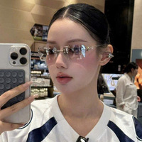 Lunettes de soleil carrées sans monture en métal UV400, tendance, confortables, durables, nouveau style 2026, unisexe, femmes, hommes