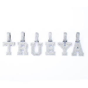 Pendentif Lettre Initiale A-Z en Argent Sterling 925, Sertie de Moissanite Taille Brillant Effet Diamant, Style Hip Hop, Personnalisable pour Homme, Vente en Gros - Product Image 3