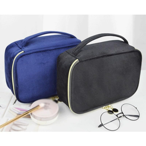 Cute Large Capacity Portable <b>Makeup</b> <b>Case</b> Cosmetic Bag Manufacturer Wholesale Custom Travel Felt Zipper Closure Luxury for Women - Product Image 1