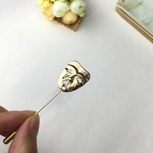 เข็มกลัดยิ้มสำหรับเสื้อสเวตเตอร์ของผู้หญิงและชุดสูทสำหรับผู้ชายขายส่งใบหน้าเศร้าที่ปรับแต่งได้ - Product Image 6