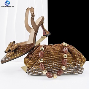 Borsa in Cristallo Unica con Scarpe Abbinate, Tacco Alto 8,5 cm, Design Liatian per Feste, lo Stile che le Signore Amano - Product Image 3