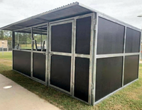 Box d'écurie mobile de luxe pour chevaux – Abri préfabriqué robuste et résistant aux intempéries pour clubs équestres professionnels