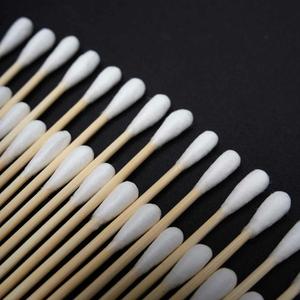 Hisopos de algodón estériles médicos con palo de bambú, 50 paquetes desechables para desinfección de heridas, limpieza del hogar y del bebé - Product Image 1